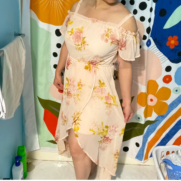 As U Wish Cold Shoulder Floral High Low Midi Dress - Picture 2 of 4